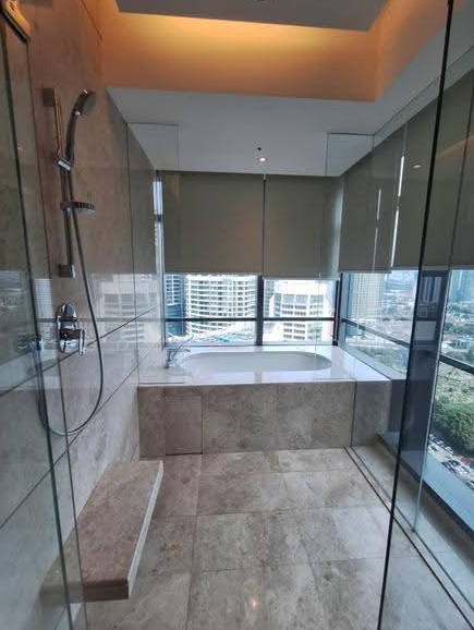 2 bedrooms — 8