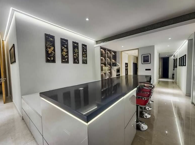 3+1 bedrooms — 4