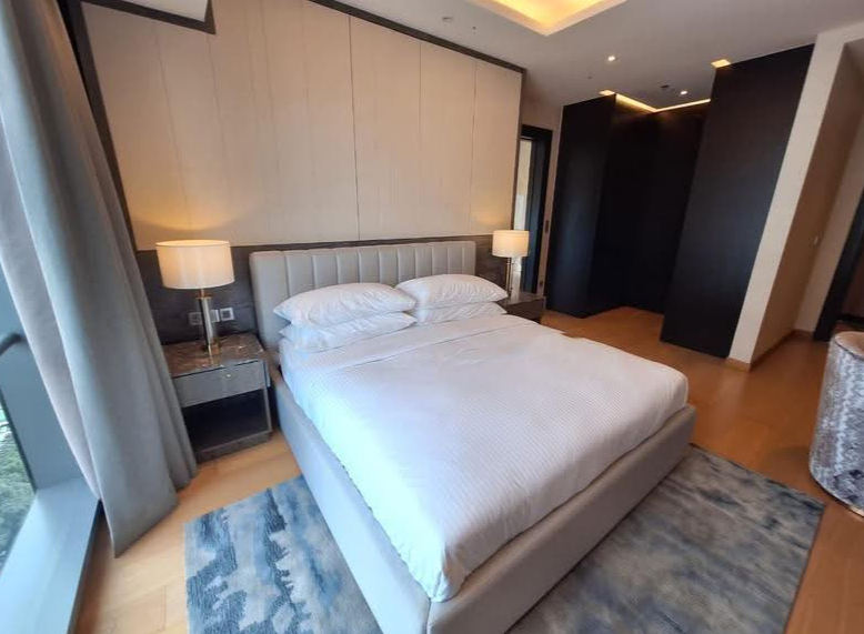 2 bedrooms — 7