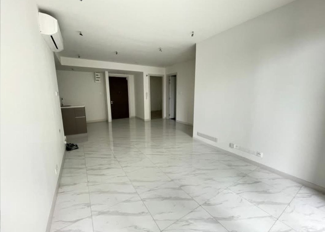 1 bedroom — 1