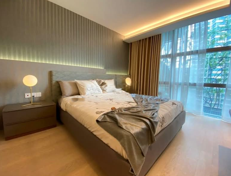 3 bedrooms — 6