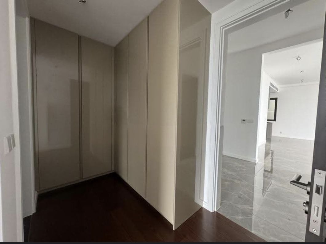 2+1 bedrooms — 7