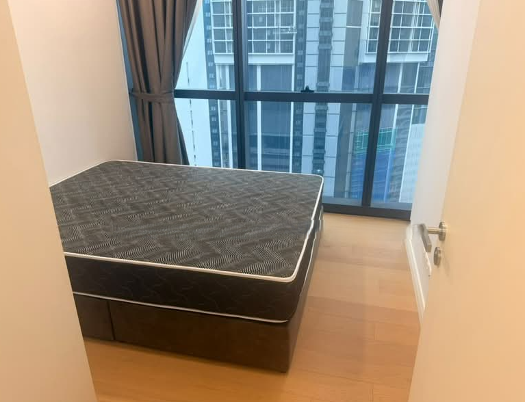 3 bedrooms — 3