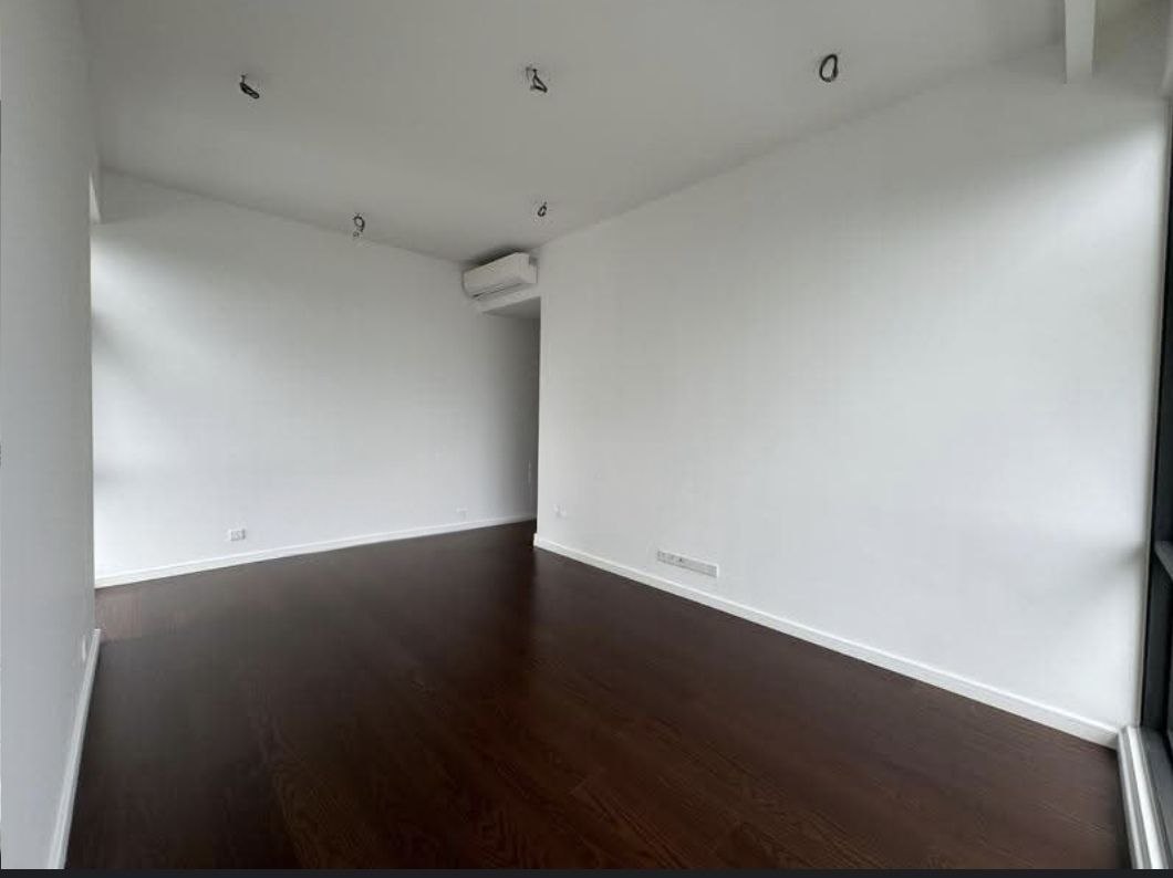 2+1 bedrooms — 5