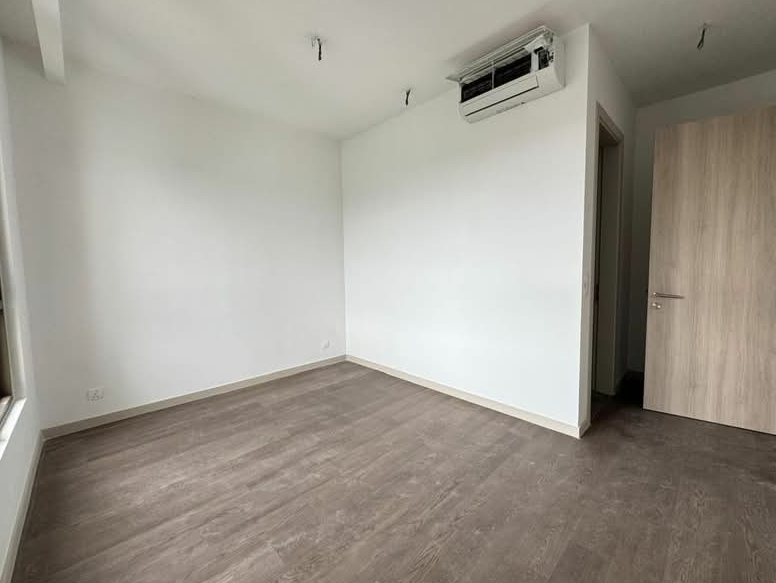 3+1 bedrooms — 6