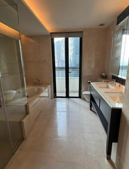 3+1 bedrooms — 6