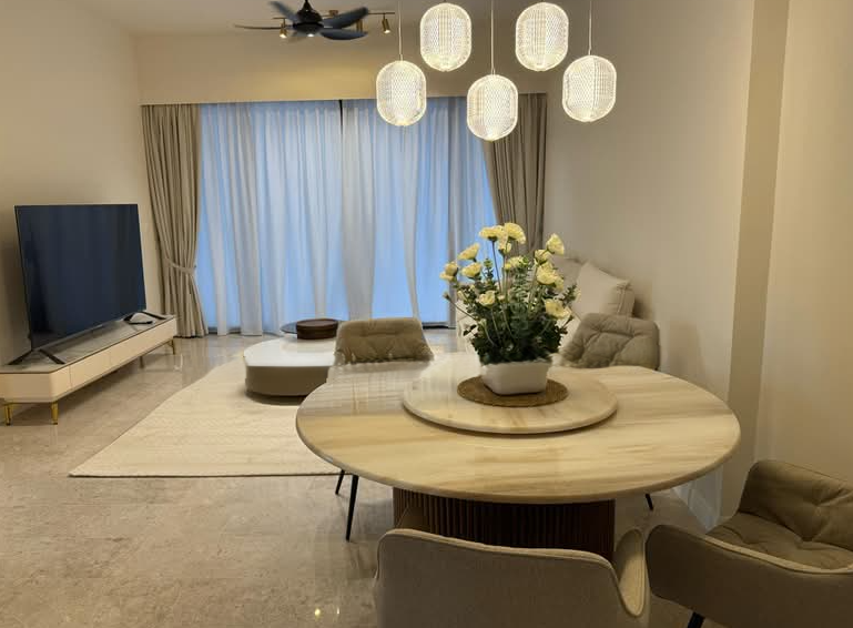 3 bedrooms — 2