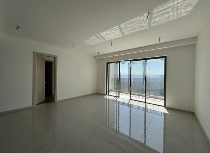 3 bedrooms — 1