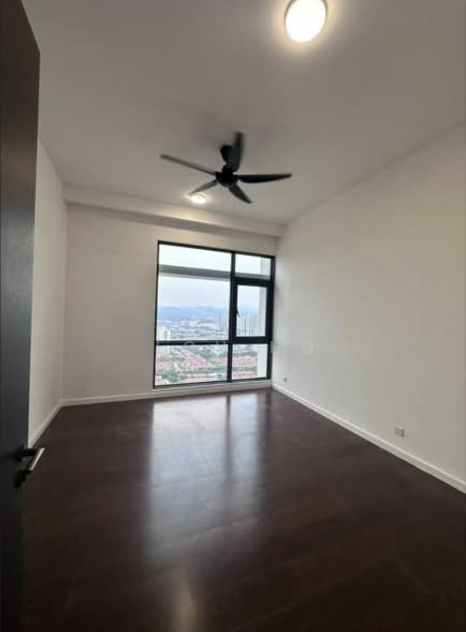 3+1 bedrooms — 4
