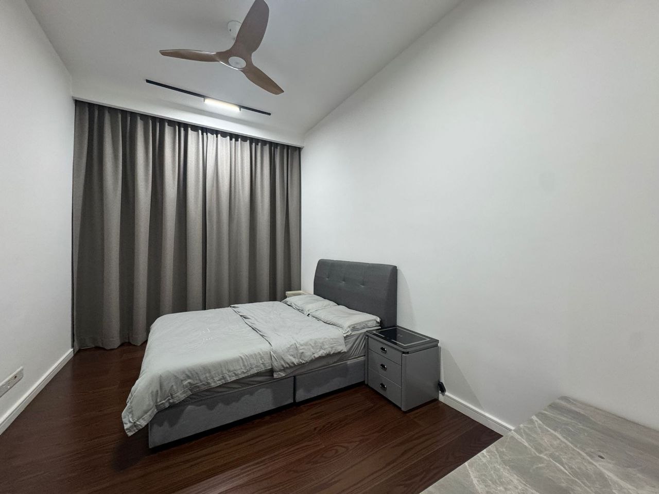3+1 bedrooms — 4