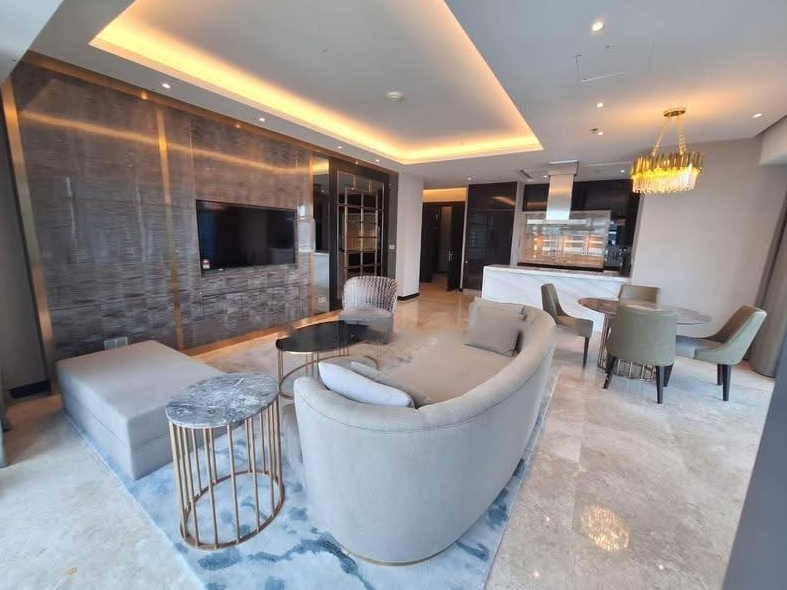2 bedrooms — 3