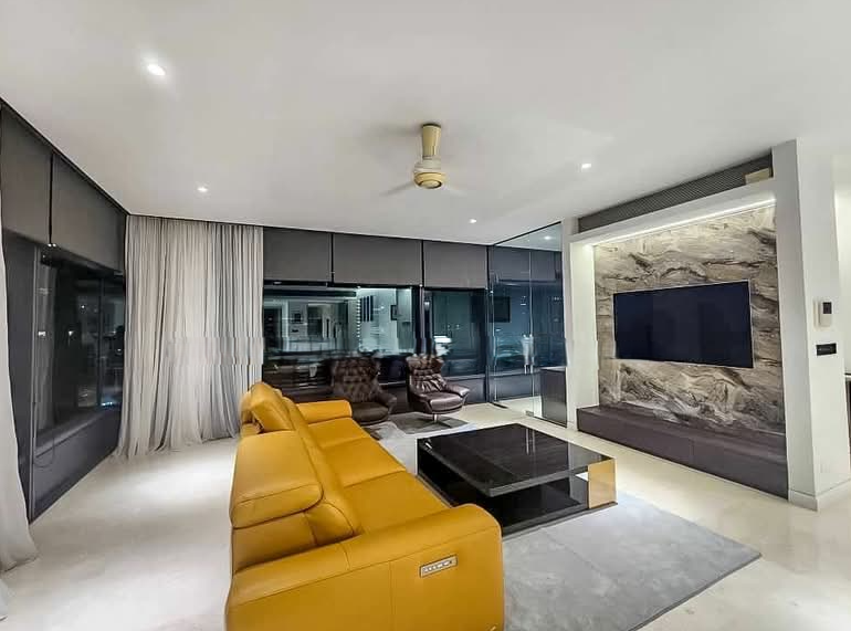 3+1 bedrooms — 1