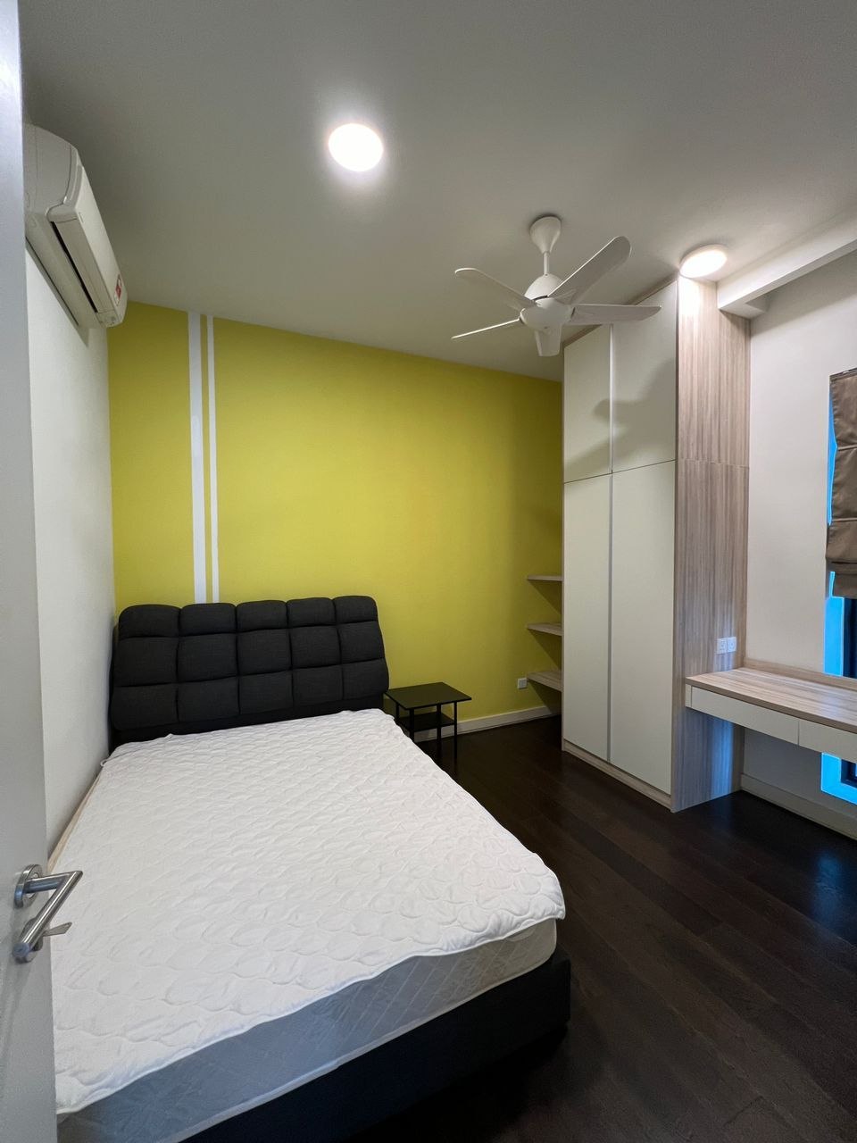 2+1 bedrooms — 6