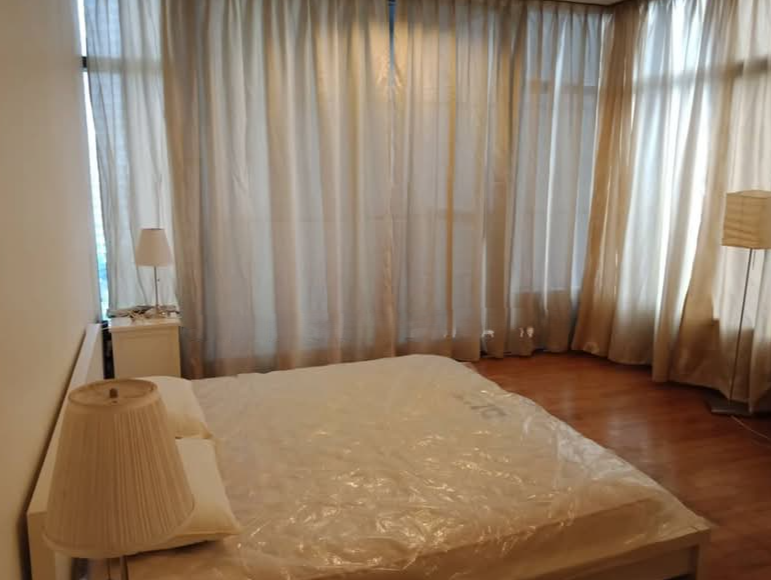 1 bedroom — 3
