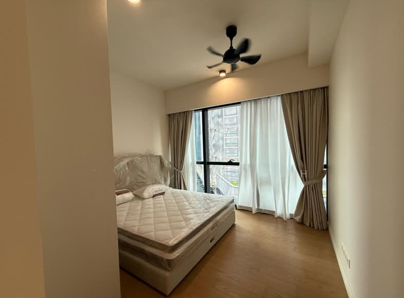 3 bedrooms — 5