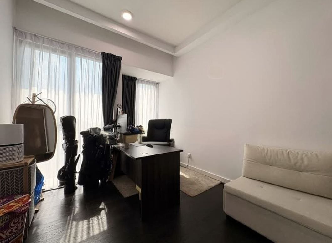 3+1 bedrooms — 9