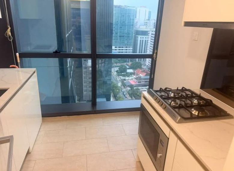 3 bedrooms — 6
