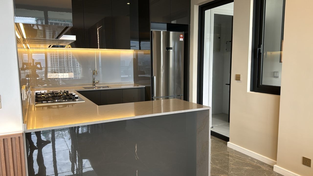 2 bedrooms — 3