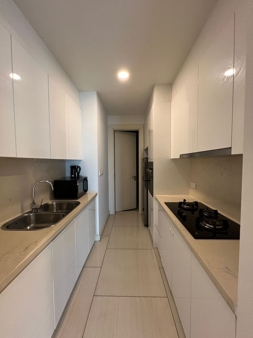 2+1 bedrooms — 3