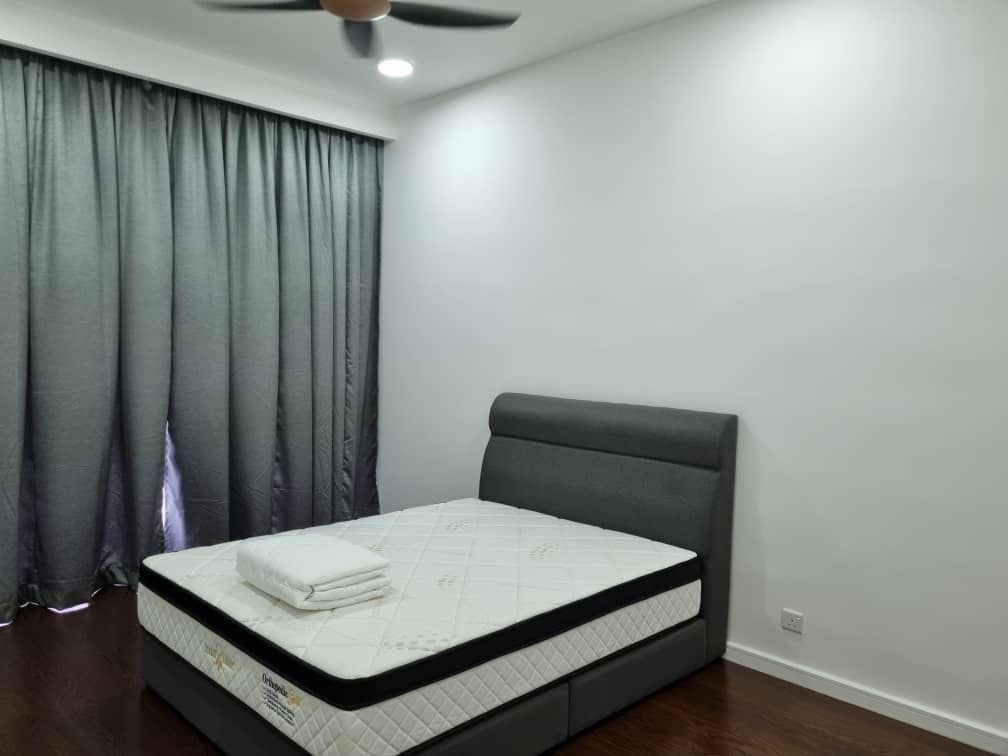 2+1 bedrooms — 5
