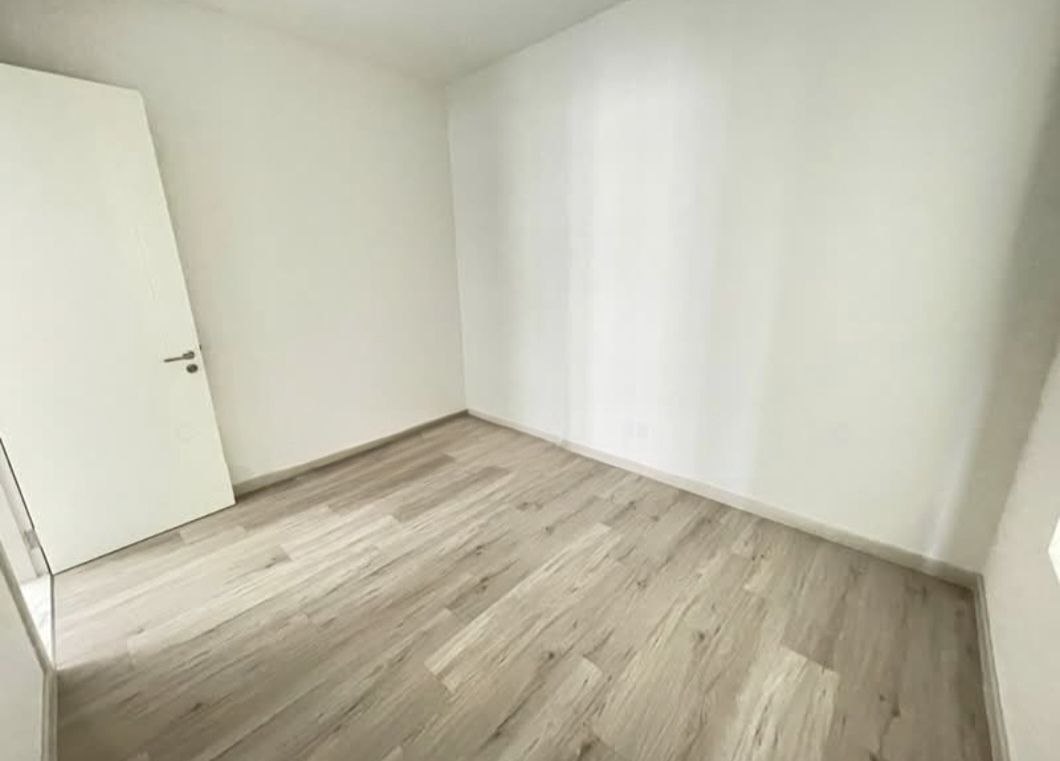1 bedroom — 5
