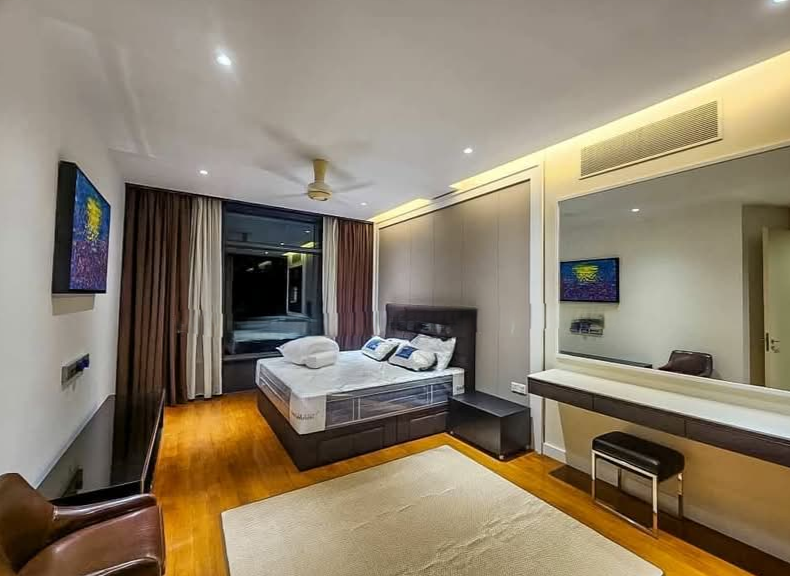 3+1 bedrooms — 7
