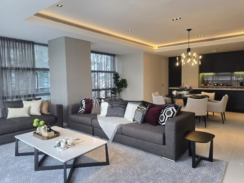 3 bedrooms — 1