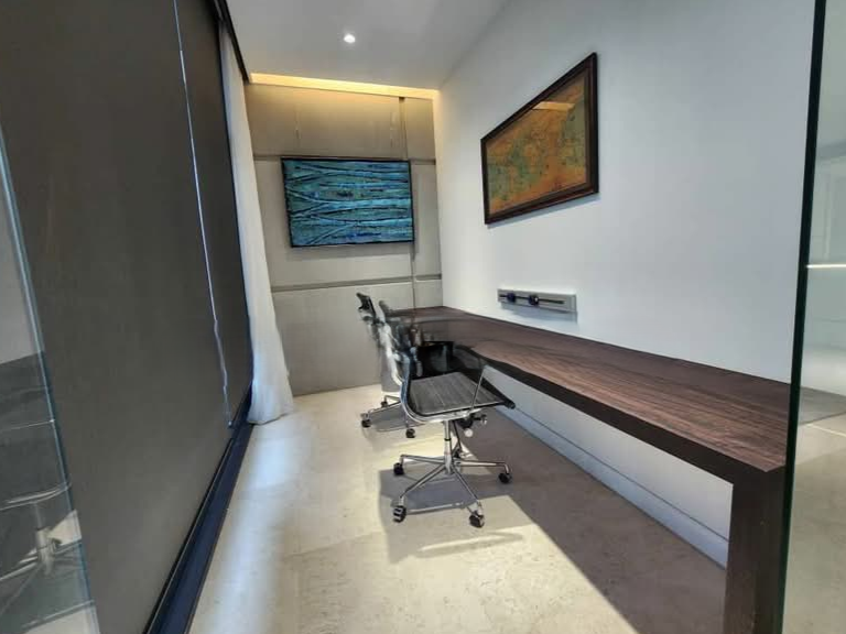 3+1 bedrooms — 3