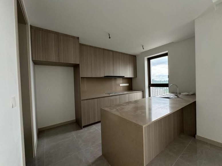 3+1 bedrooms — 3