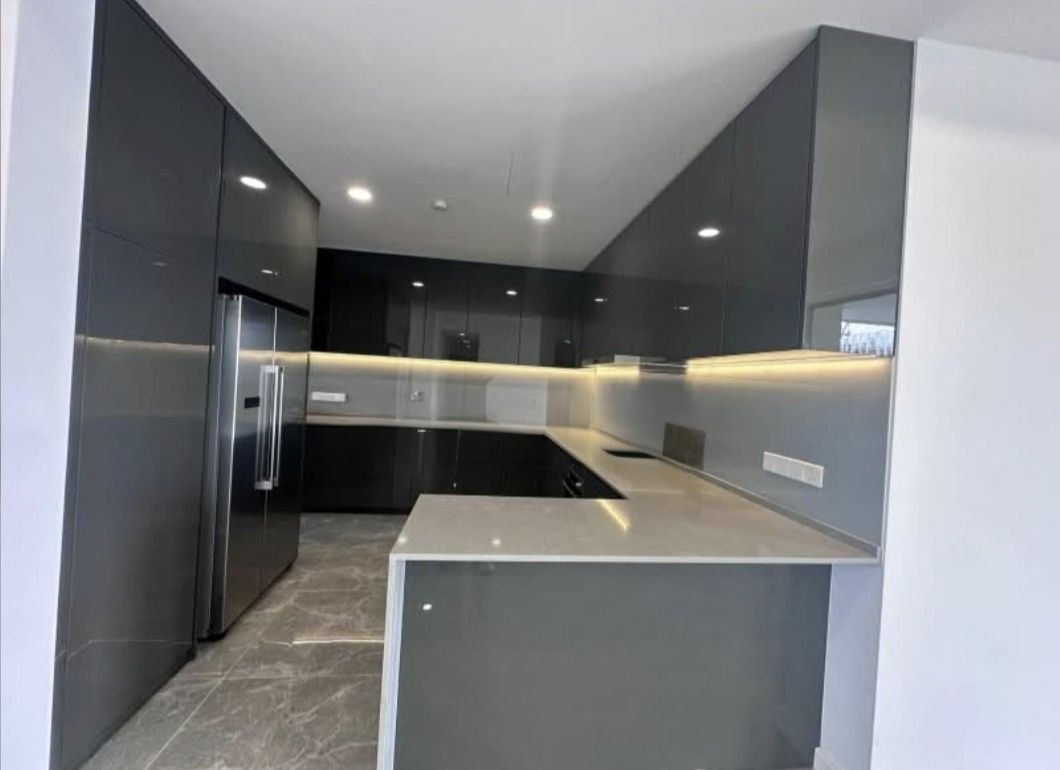 3+1 bedrooms — 3