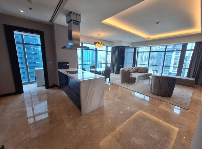 2 bedrooms — 2